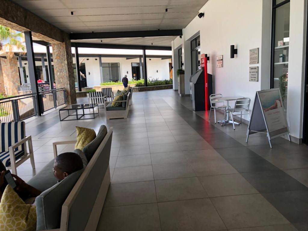 The Blyde Crystal Lagoon Riverwalk Estate Pretoria-Noord エクステリア 写真
