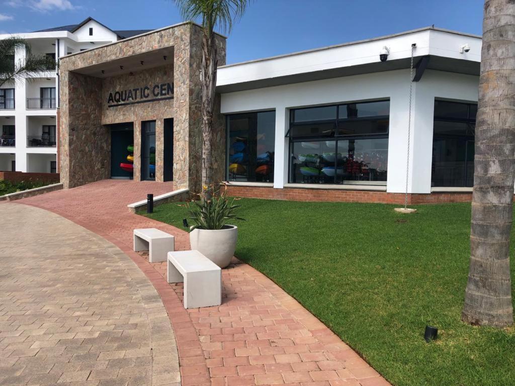 The Blyde Crystal Lagoon Riverwalk Estate Pretoria-Noord エクステリア 写真