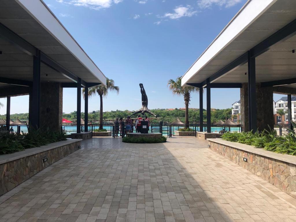 The Blyde Crystal Lagoon Riverwalk Estate Pretoria-Noord エクステリア 写真