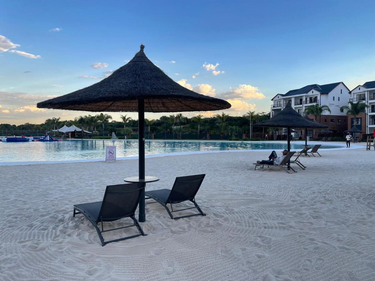 The Blyde Crystal Lagoon Riverwalk Estate Pretoria-Noord エクステリア 写真